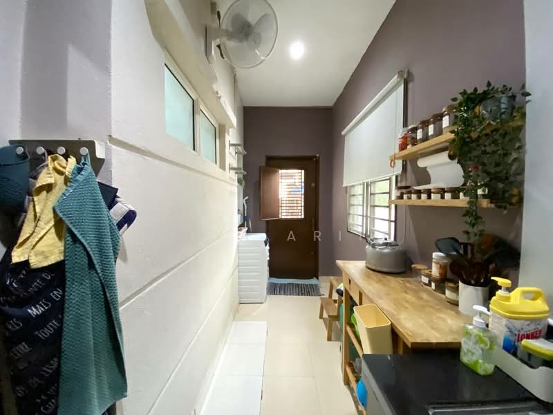 2-storey Terraced House for Sale in Ukay Perdana (Ulu Kelang) - BILYA ARIFF - Kitchen - PropertyGuru.com.my
