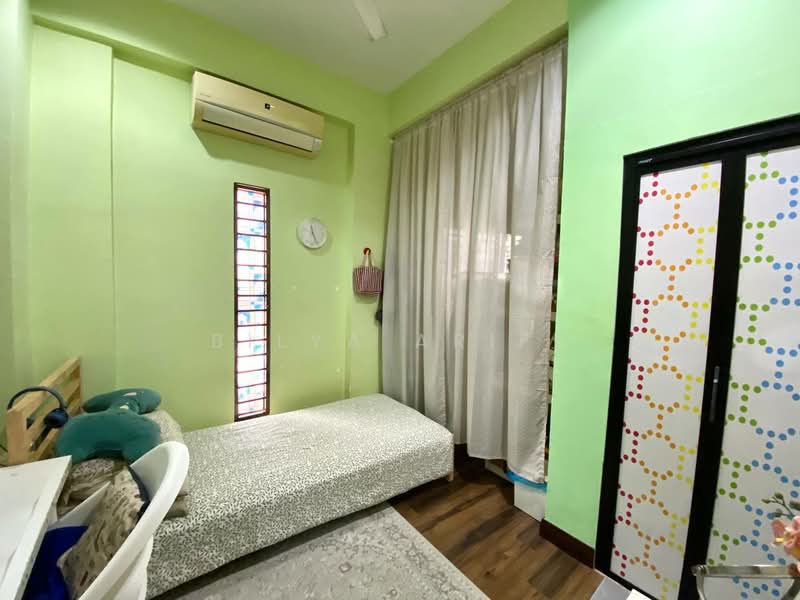 2-storey Terraced House for Sale in Ukay Perdana (Ulu Kelang) - BILYA ARIFF - Bedroom - PropertyGuru.com.my