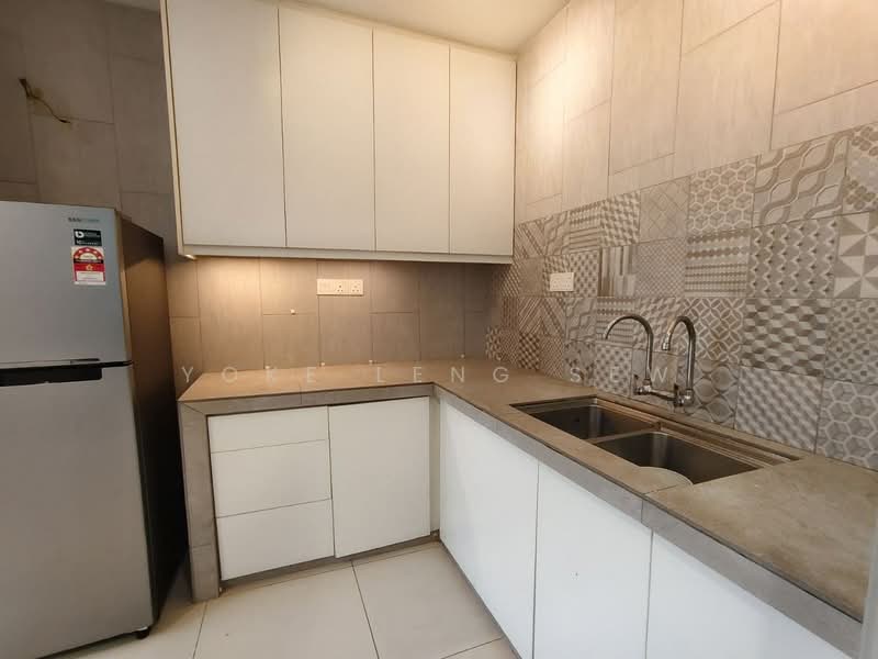 Condominium for Rent at Zefer Hill Residence - Yoke Leng Sew - Kitchen - PropertyGuru.com.my