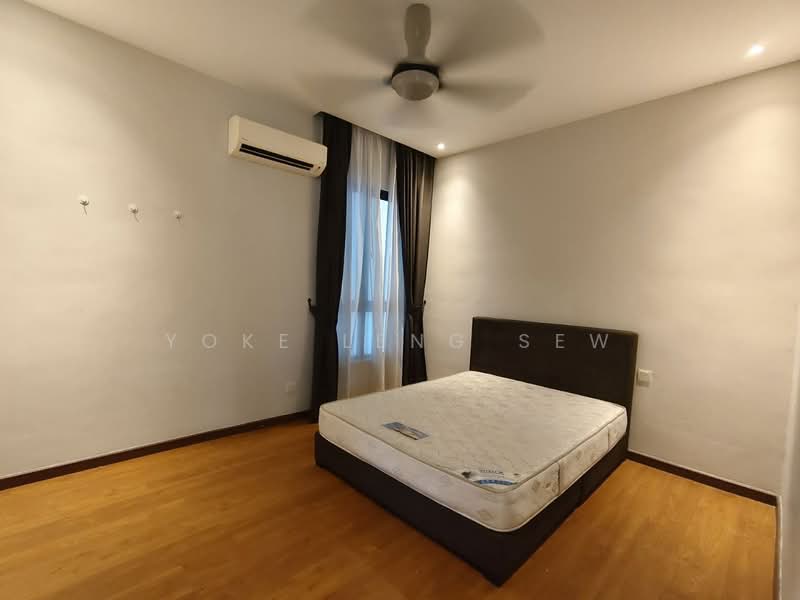 Condominium for Rent at Zefer Hill Residence - Yoke Leng Sew - Bedroom - PropertyGuru.com.my