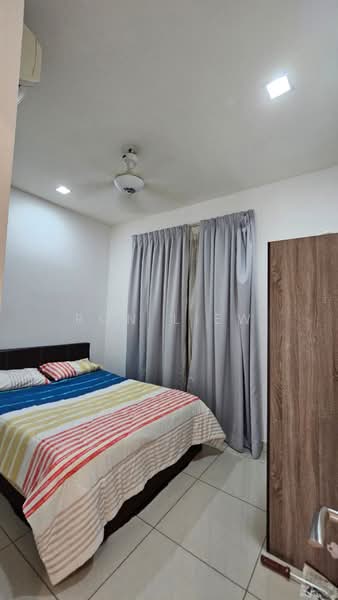 Servis Apartment untuk Dijual di TRiGON Luxury Residences - Ron Liew - Bedroom - PropertyGuru.com.my