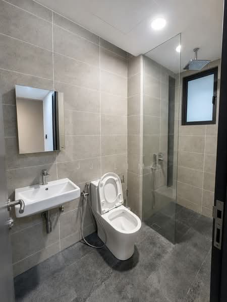 Condominium for Rent at The Valley Residences @ SkySierra - JJ Lim - Bathroom - PropertyGuru.com.my