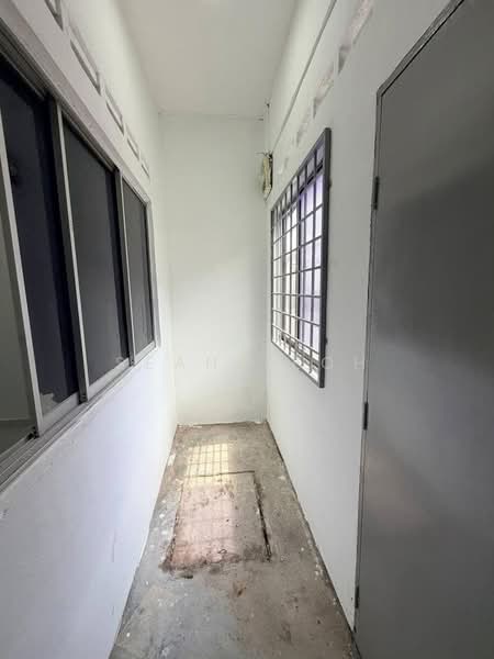 Rumah Teres 1 Tingkat untuk Dijual di Taman Kota Masai (Pasir Gudang) - Sean Yeoh - Corridor - PropertyGuru.com.my