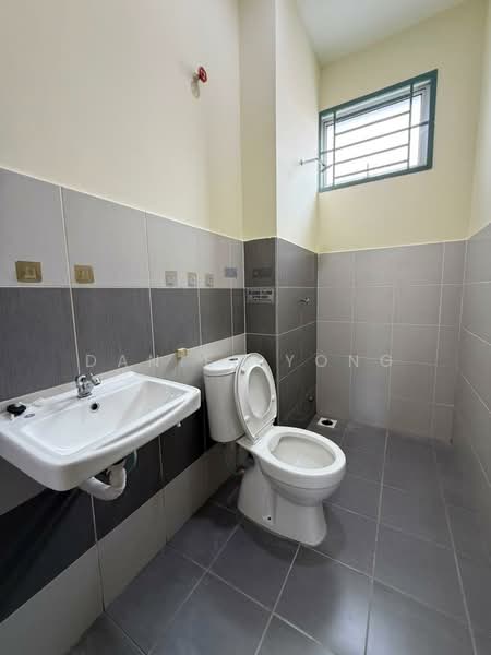 Rumah Teres 2-Tingkat untuk Dijual di Nusa Bayu (Iskandar Puteri (Nusajaya)) - Daniel Yong - Bathroom - PropertyGuru.com.my
