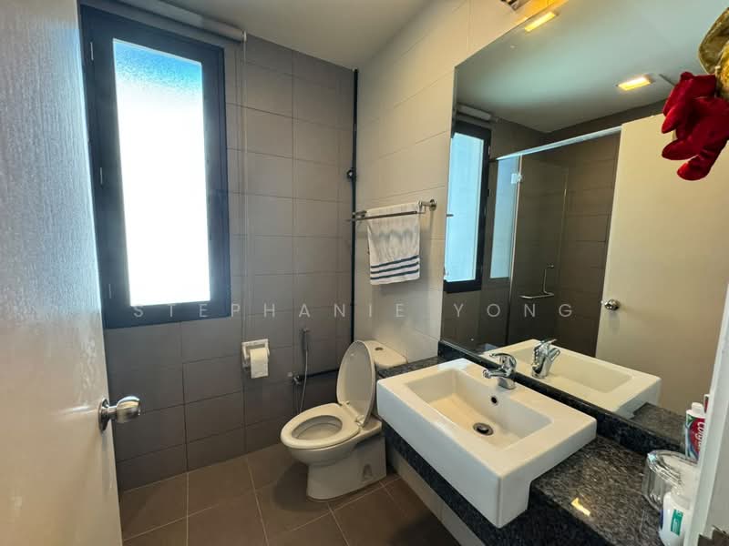 Rumah Berkembar untuk Disewa di Jade Hills (Kajang) - Stephanie Yong - Bathroom - PropertyGuru.com.my