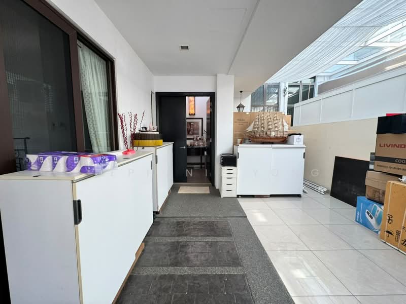 Rumah Berkembar untuk Disewa di Jade Hills (Kajang) - Stephanie Yong - Corridor - PropertyGuru.com.my