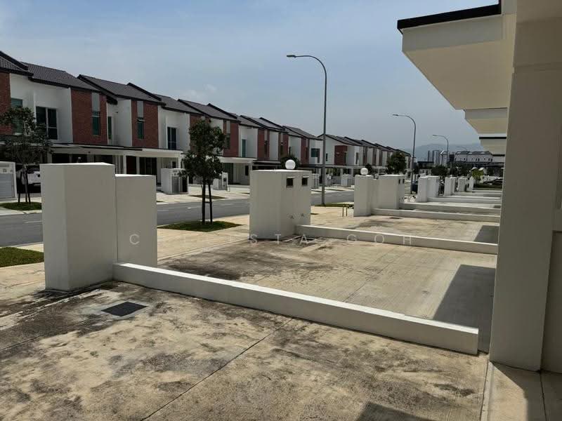Rumah Teres 2-Tingkat untuk Dijual di Bandar Gamuda Gardens (Rawang) - Callista Goh - Exterior - PropertyGuru.com.my