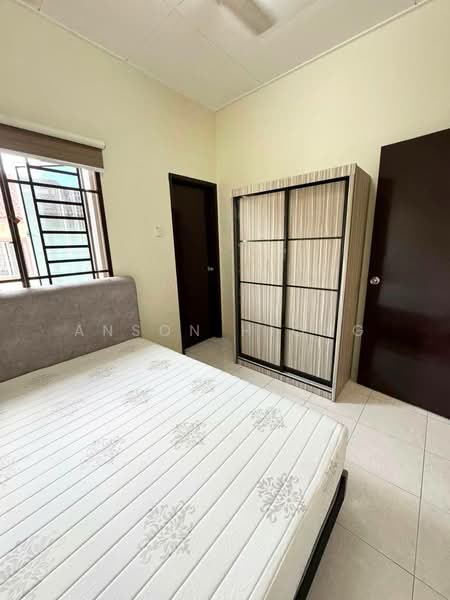 2-storey Terraced House for Sale in Taman Setia Indah (Tebrau) - Anson Hiong - Bedroom - PropertyGuru.com.my