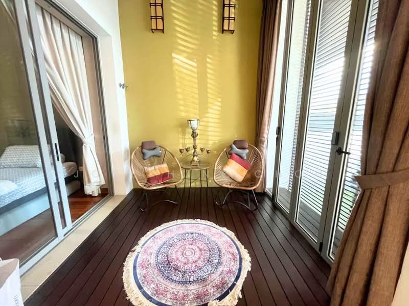 Rumah Berkembar untuk Dijual di Glenmarie (Selangor) - Josephine Chou - Balcony - PropertyGuru.com.my