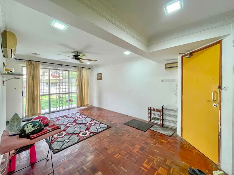 Kondominium untuk Dijual di Bella Vista - Azli Ibrahim - Living Room - PropertyGuru.com.my