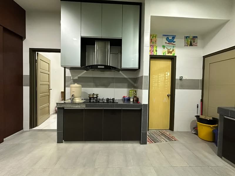 Rumah Teres 2 Tingkat untuk Dijual di Taman Sri Gadong (Klang) - Stephanie Yap - Kitchen - PropertyGuru.com.my