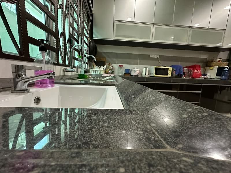 Rumah Teres 2 Tingkat untuk Dijual di Taman Sri Gadong (Klang) - Stephanie Yap - Kitchen - PropertyGuru.com.my