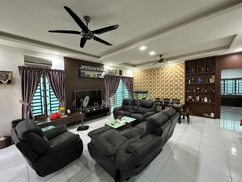 Rumah Teres 2 Tingkat untuk Dijual di Taman Sri Gadong (Klang) - Stephanie Yap - Living Room - PropertyGuru.com.my