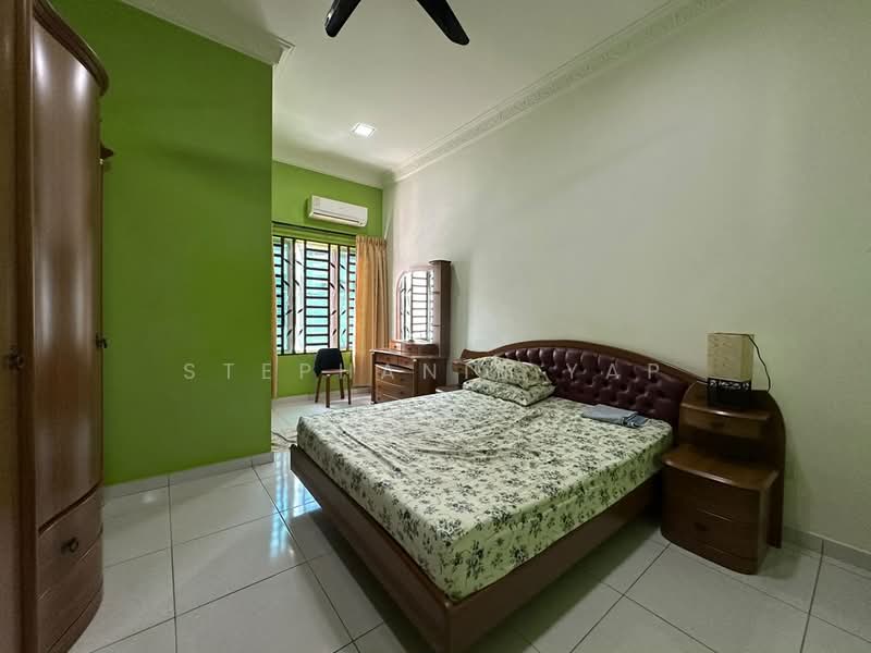 Rumah Teres 2 Tingkat untuk Dijual di Taman Sri Gadong (Klang) - Stephanie Yap - Bedroom - PropertyGuru.com.my