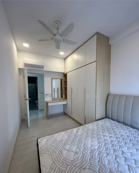 Kediaman Servis untuk Dijual di Equine Residence - Janet Au - Bedroom - PropertyGuru.com.my