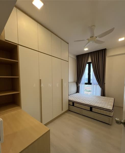 Kediaman Servis untuk Dijual di Equine Residence - Janet Au - Bedroom - PropertyGuru.com.my
