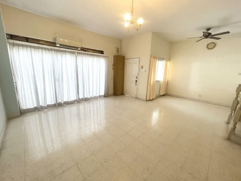 2-storey Terraced House for Sale in Taman Tun Dr Ismail (Kuala Lumpur) - Zack Ng - Living Room - PropertyGuru.com.my