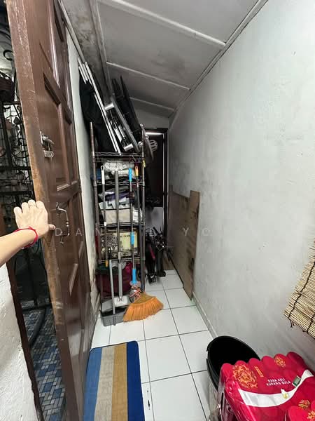 Rumah Teres 1 Tingkat untuk Dijual di Taman Sri Skudai (Skudai) - Daniel Yong - Entrance - PropertyGuru.com.my