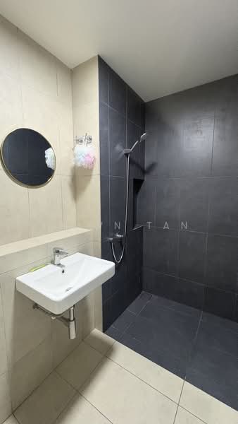 Rumah Teres untuk Disewa di Taman Bukit Serdang (Seri Kembangan) - Shawn Tan - PropertyGuru.com.my