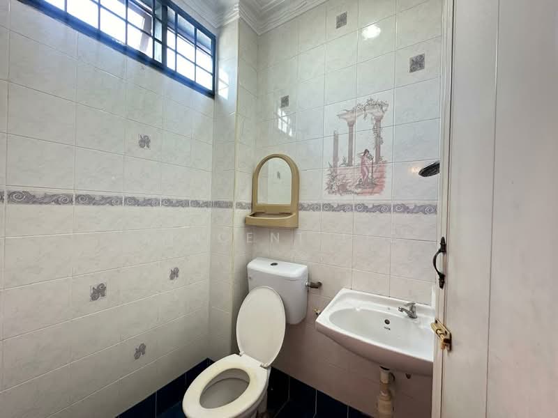 2-storey Terraced House for Sale in Taman Lembah Maju (Pandan Indah) - Vincent Lee - Bathroom - PropertyGuru.com.my