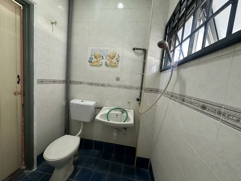 2-storey Terraced House for Sale in Taman Lembah Maju (Pandan Indah) - Vincent Lee - Bathroom - PropertyGuru.com.my