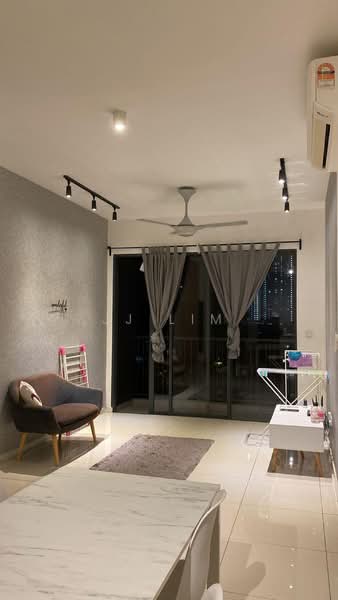 Kondominium untuk Disewa di Casa Green Condominium - JJ Lim - Living Room - PropertyGuru.com.my