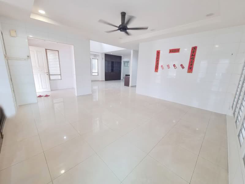 Semi-Detached House for Sale in Taman Mutiara Indah (Puchong) - Evan Goh - Living Room - PropertyGuru.com.my