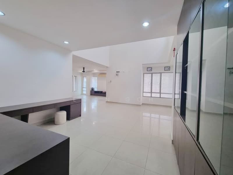 Semi-Detached House for Sale in Taman Mutiara Indah (Puchong) - Evan Goh - Living Room - PropertyGuru.com.my