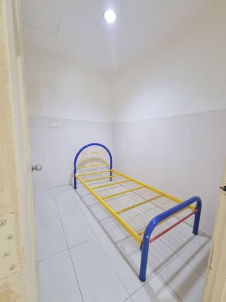 Semi-Detached House for Sale in Taman Mutiara Indah (Puchong) - Evan Goh - Bedroom - PropertyGuru.com.my