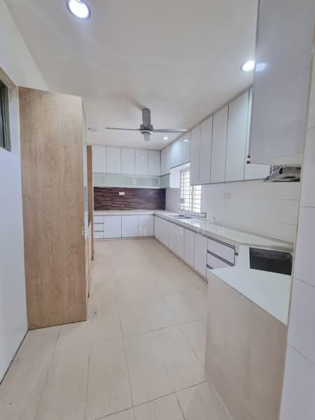Semi-Detached House for Sale in Taman Mutiara Indah (Puchong) - Evan Goh - Kitchen - PropertyGuru.com.my