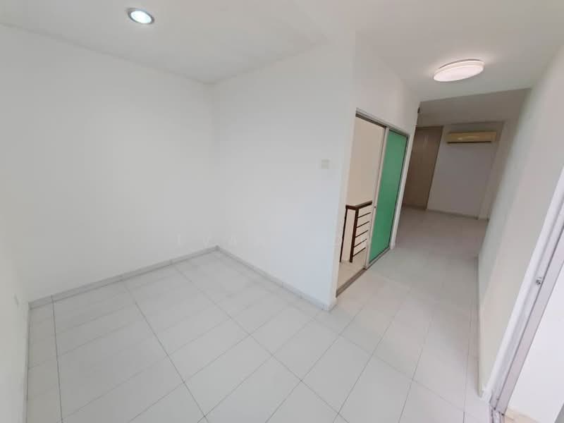 Semi-Detached House for Sale in Taman Mutiara Indah (Puchong) - Evan Goh - Interior - PropertyGuru.com.my
