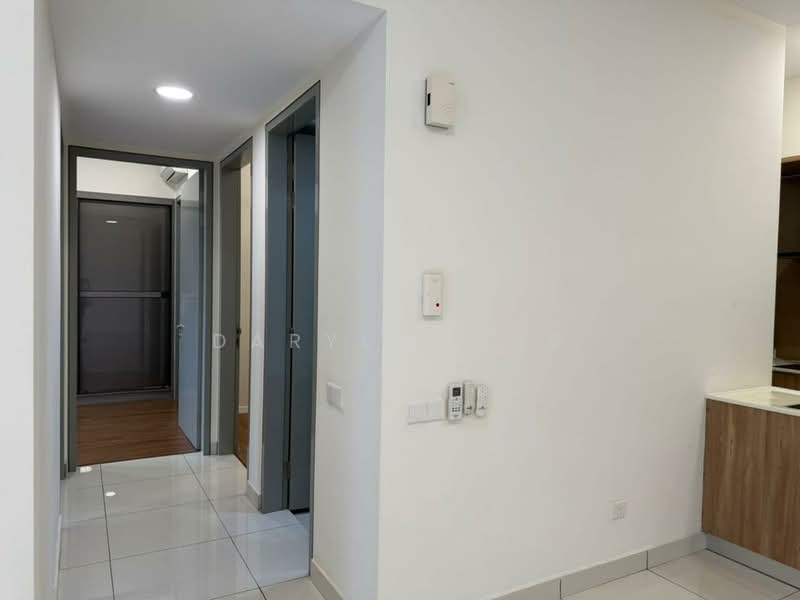 Service Residence for Rent at Millerz Square Serviced Residence - Daryl Wong - Entrance - PropertyGuru.com.my