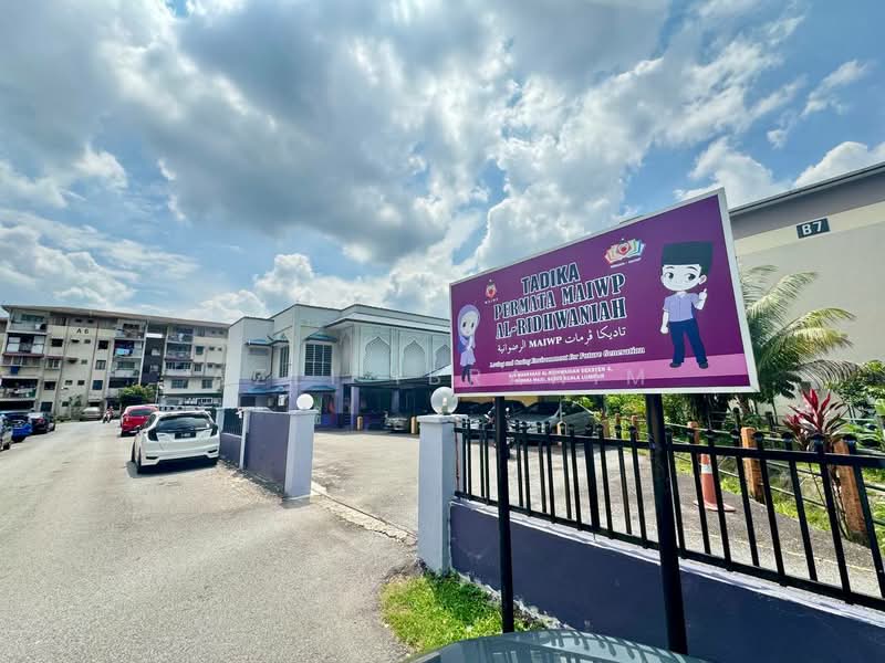 Rumah Flat untuk Dijual di Seksyen 4 Wangsa Maju Flat - Azli Ibrahim - Exterior - PropertyGuru.com.my