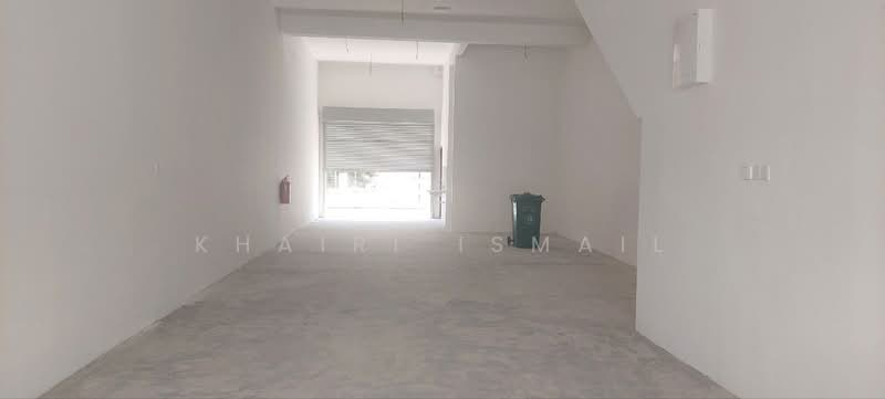 Shop for Rent in Pasir Gudang (Johor) - Khairi Ismail - Interior - PropertyGuru.com.my