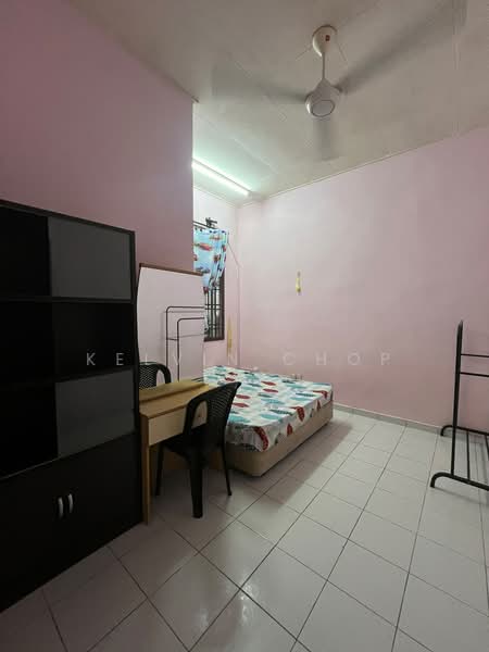 Rumah Teres 1-Tingkat untuk Disewa di Taman Setia Indah (Tebrau) - Kelvin Chop - Bedroom - PropertyGuru.com.my