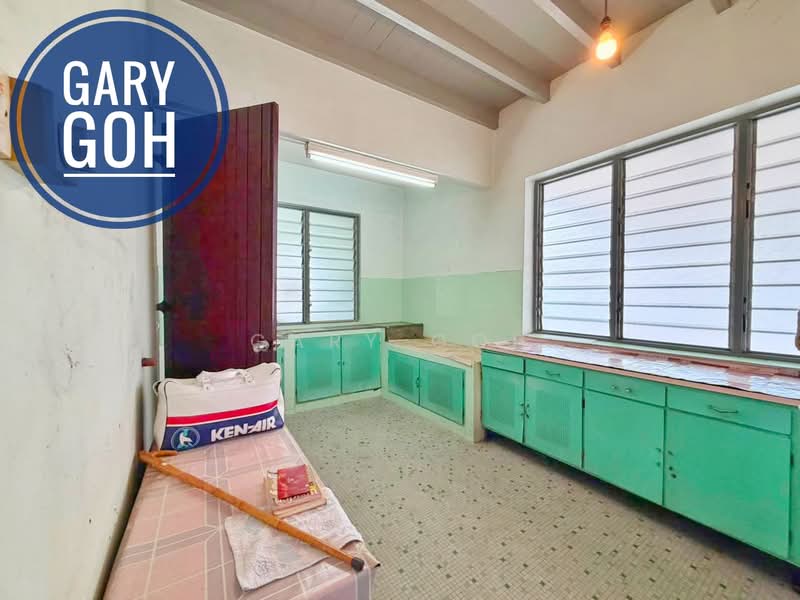Rumah Teres 2 Tingkat untuk Dijual di Island Park (Jelutong) - Gary Goh - Kitchen - PropertyGuru.com.my