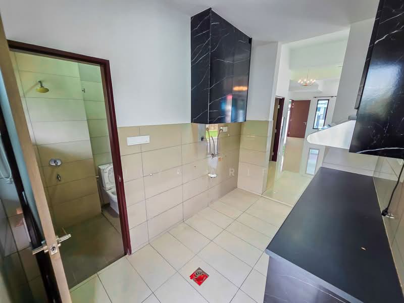Rumah Teres 2 Tingkat untuk Dijual di Serene Heights (Semenyih) - BILYA ARIFF - Bathroom - PropertyGuru.com.my
