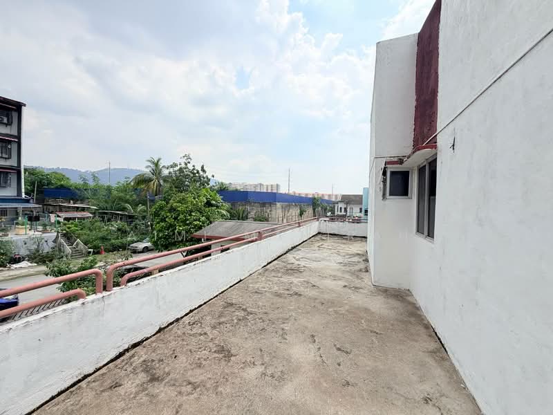 2-storey Terraced House for Sale in Ampang (Selangor) - Aimi Mahirah - Exterior - PropertyGuru.com.my
