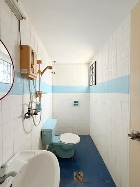 2-storey Terraced House for Sale in Ampang (Selangor) - Aimi Mahirah - Bathroom - PropertyGuru.com.my