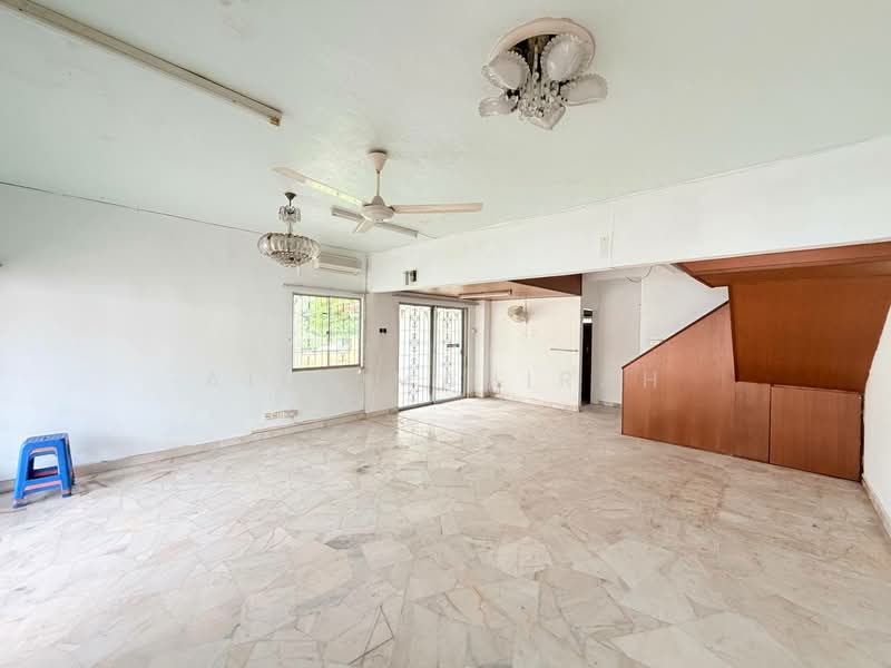 2-storey Terraced House for Sale in Ampang (Selangor) - Aimi Mahirah - Living Room - PropertyGuru.com.my