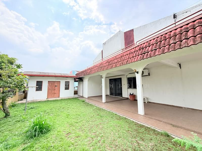 2-storey Terraced House for Sale in Ampang (Selangor) - Aimi Mahirah - Exterior - PropertyGuru.com.my