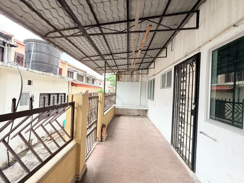 2-storey Terraced House for Sale in Ampang (Selangor) - Aimi Mahirah - Balcony - PropertyGuru.com.my