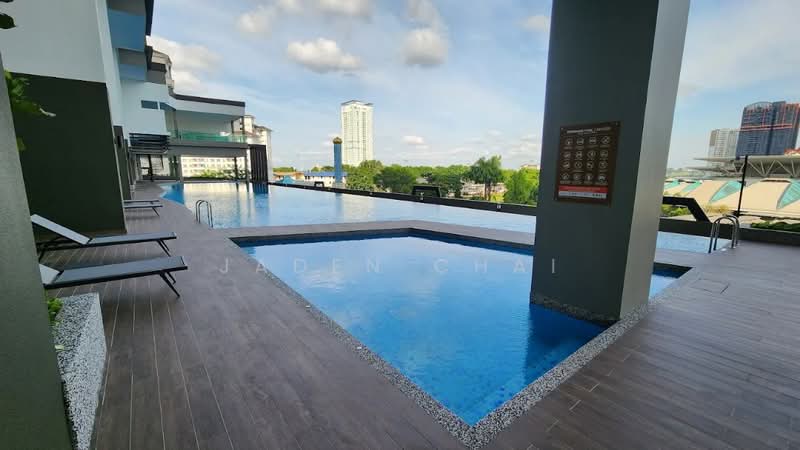 Servis Apartment untuk Disewa di Twin Tower Residence - Jaden Chai - Pool - PropertyGuru.com.my