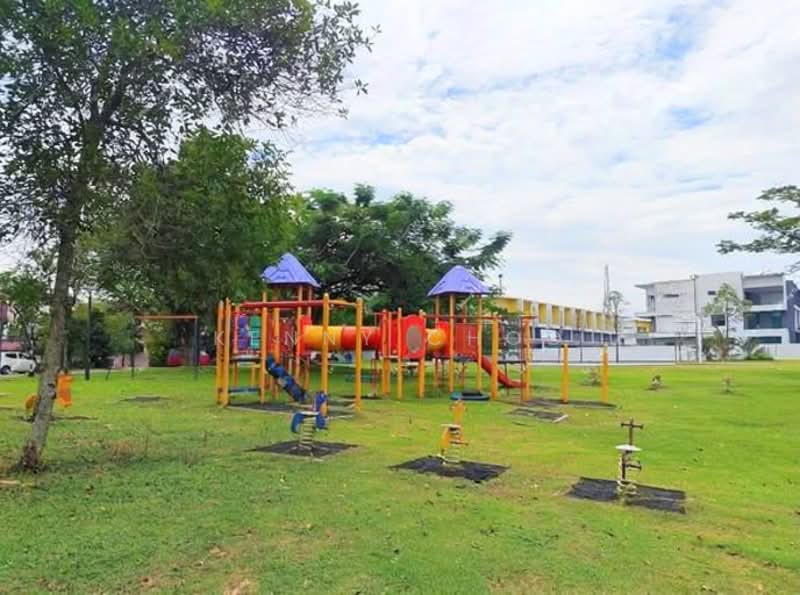 2.5-storey Terraced House for Sale in Taman Aman Putra (Puchong) - Kenny Choo - Exterior - PropertyGuru.com.my