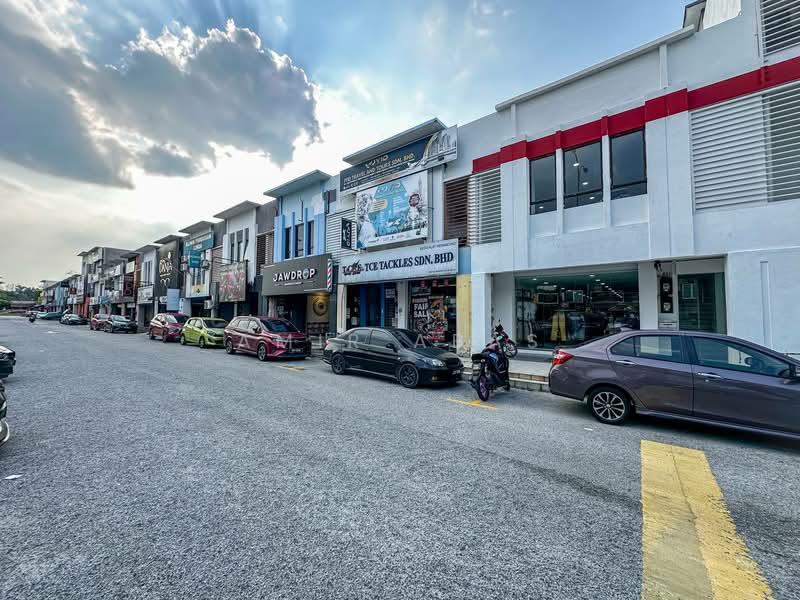 Kedai untuk Dijual di Sungai Buloh (Selangor) - Amir Abas - Exterior - PropertyGuru.com.my
