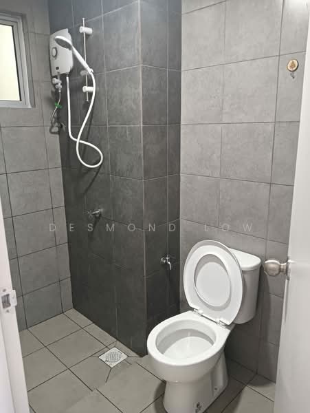 Condominium for Rent at Residensi Sateria - Desmond Low - Bathroom - PropertyGuru.com.my