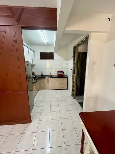 Pangsapuri untuk Disewa di Pangsapuri Ria Apartment C (Ruby Tower) - LAU . - Kitchen - PropertyGuru.com.my