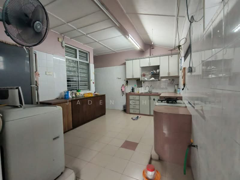 2-storey Terraced House for Sale in Bukit Indah (Iskandar Puteri (Nusajaya)) - Jaden Chai - Kitchen - PropertyGuru.com.my