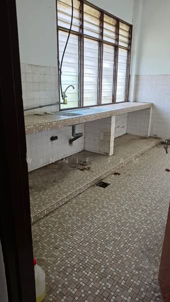 Banglo Komersial untuk Disewa di Kampung Cempaka (Petaling Jaya) - Winnie Fam - Kitchen - PropertyGuru.com.my
