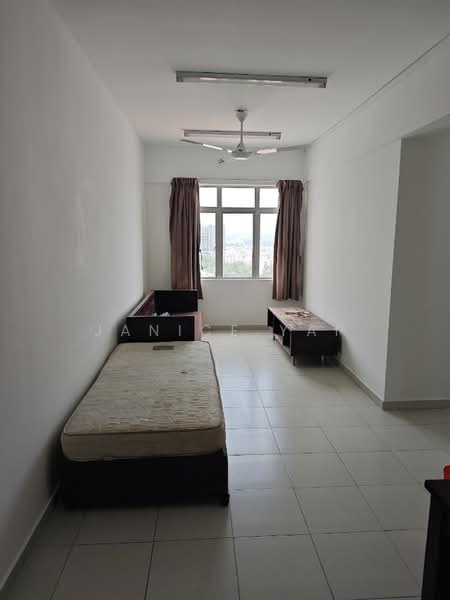 Servis Apartment untuk Dijual di South City (Perdana Selatan) Block A & B - Janice Yap - Bedroom - PropertyGuru.com.my